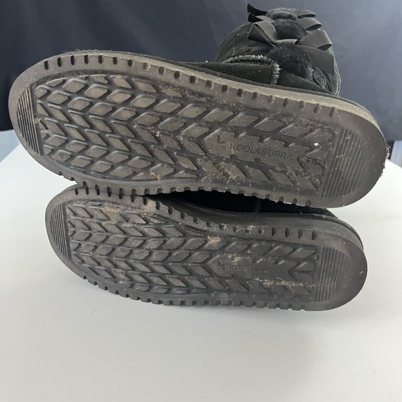 Koolaburra triple bow boots - Picture 8 of 10